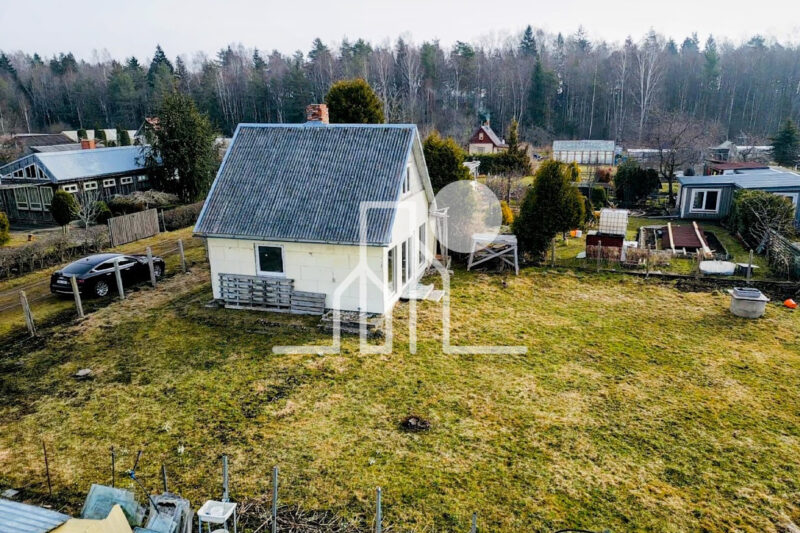 Pārdošanā vasarnīca Pešos — foto 6