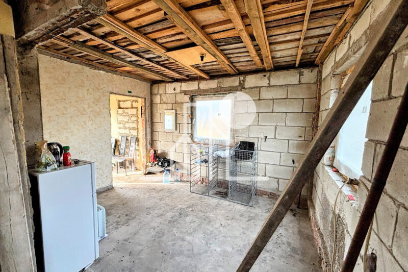 Pārdošanā vasarnīca Pešos — foto 14