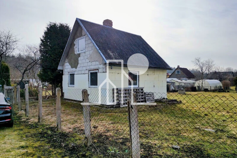 Pārdošanā vasarnīca Pešos — foto 3
